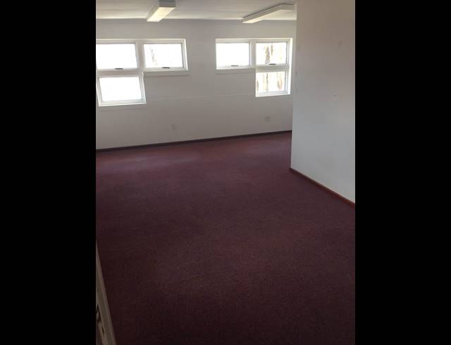 294M² FACTORY TO LET IN KILLARNEY GARDENS